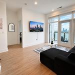 Luxury Uptown Charlotte 2Br Rooftop Pool Gym & Skyline Views