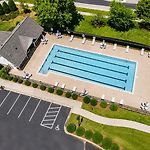 Modern South Charlotte Townhome Near Carowinds