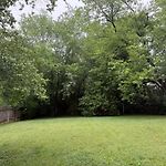 Sleeps 9 | 4Br + Fenced Yard | 10 Min To Uptown