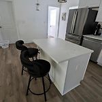 Airport Adjacent Cottage - 15 Min To Everywhere!
