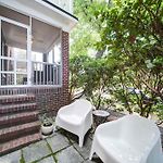 Lovely 2Br Near Uptown Charlotte