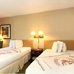 Econo Lodge Inn & Suites Charlotte