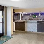 Quality Inn Airport-Near Uptown