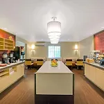 Mainstay - Executive Park Charlotte