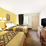 Super 8 By Wyndham Downtown Area Motel 2*