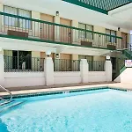 Super 8 By Wyndham Downtown Area 2* Charlotte