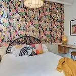 Refuge Hotel