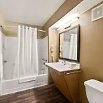 Hotel 6 Charlotte, Nc - Tyvola Rd Executive Park
