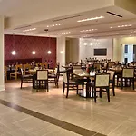 Airport By Ihg 3*