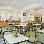 Wingate by Wyndham Charlotte Airport I-85/I-485