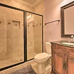2 Mi To Dtwn: In Noda District Near Unc! Holiday home *