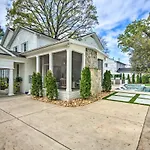 Stunning Home: Private Pool! * Charlotte