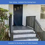 Cozy 4b Retreat Near Uptown King Beds Sleeps 12 Holiday home Charlotte