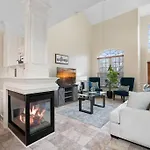 Cozy 4b 2 5b King Beds Jacuzzi
