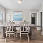 Cozy 4b Retreat Near Uptown King Beds Sleeps 12 Holiday home Charlotte