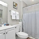 Majestic Escape Holiday home Charlotte