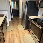 Luxury 1 Bedroom Apartment