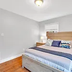 Spacious 2Br Duplex - Near Uptown Charlotte