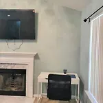 Cute Cottage*Minutes From Uptown