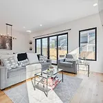 New! Built! Duplex! In Clt! Perfect For Families! Duplex