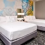 Courtyard By Marriott Northlake Hotel