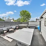Views Rooftop Hot Tub & Short Walk To Stadium