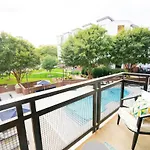 Luxury Uptown Wi-fi Gym Pool Shops Food! 228 Charlotte
