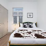 Luxury 4Br Apt In Uptown - Walk Everywhere!