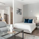 Modern Apartment In Prime Location Id3346