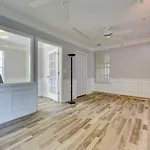 Holiday home Vacation Near Motor Speedway! *