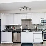 Corporate Uptown Furnished Apartment *