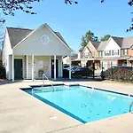 2Bd 2.5Ba Game Room Townhome In Charlotte
