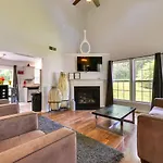 Holiday home About 9 Mi To Bank Of America Stadium! *