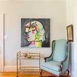 The Collection Clt: 800 Magnolia