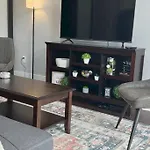 Studio Apt In Plaza Midwood- Fast Wifi-King Bed