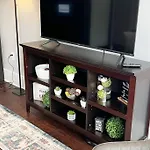 Studio Apt In Plaza Midwood- Fast Wifi-King Bed