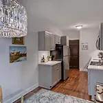 Apartment The Collection Clt: Lamar Avenue *