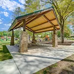 Tranquil Retreat In Charlotte
