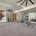 Premium And At Midtown 205 In Apartment
