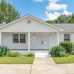 Centrally Located Ranch -15 Mins To Airport/Uptown