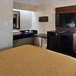 Econo Airport Hotel