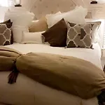 Luxury Comfy Townhome