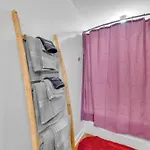 Charming 1br - Full Kitchen - Uptown Living