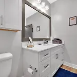 Apartment Modern Luxury ~ King Bed ~ 1br In Plaza Midwood *