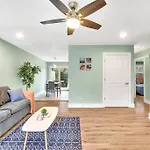 Apartment 2br Condo~ Relax Or Work Remotely With A+ Location Charlotte