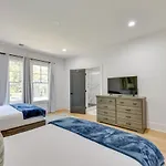 Holiday home Luxe Townhome In South End Near Uptown!