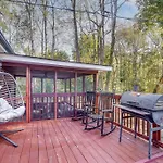 Charm Haven With Outdoor Tv Charlotte