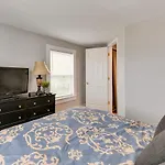 Holiday home Stunning Retreat ~ 2 Mi To Center!