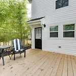 Stunning Retreat ~ 2 Mi To Center! *