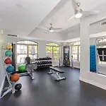 1br Uptown, Pool, Wine, Near Convention Center_311 Apartment *